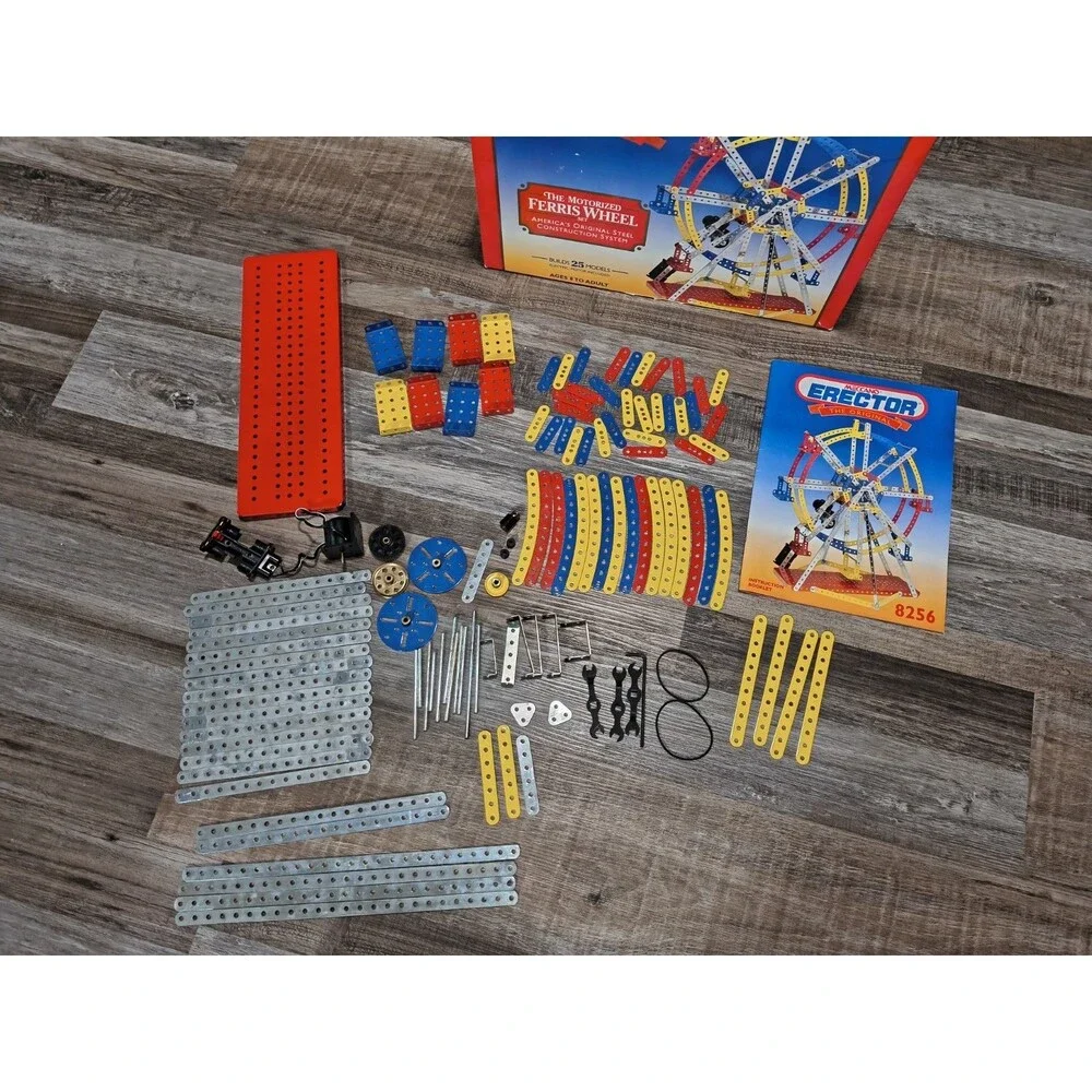 1994 Meccano Erector 8256 Motorized Ferris Wheel 25 Models Set